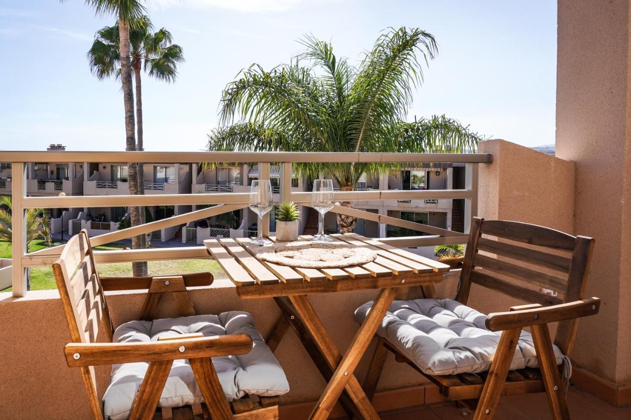 Medano Sunny Apartment Granadilla De Abona Dış mekan fotoğraf
